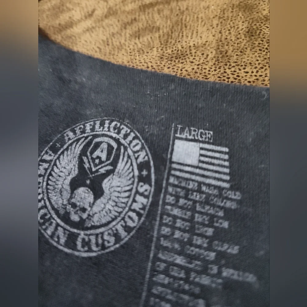 Affliction Large Custom Tee - Picture 3 of 4